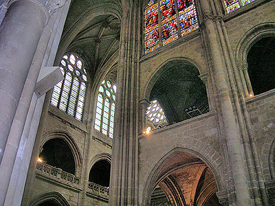 Notre Dame de Senlis, Copyright Cold Spring Press.  All rights reserved.