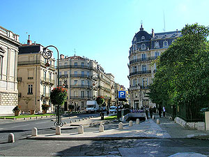 Rue Foch, Montpellier - Copyright 2007 Cold spring Press.  All rights reserved.