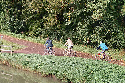 Cylcists along the canal.  Copyright Cold Spring Press 2009.  All rights reserved.