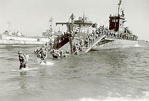 Landing at Cavalaire.  Photo archives.