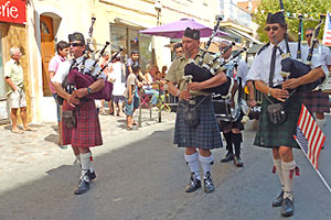 Parade in Le Muy.  Photo copyright Ria Stevens.  All rights reserved.