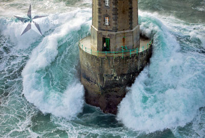 Phare de la Jument.  Photo with thanks to Jean Guichard.