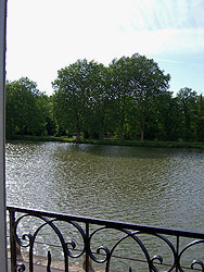 River Yonne as seen from Angle-Terre balony