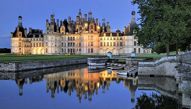 Châtea de Chambord at night.  Courtesy Atout France.