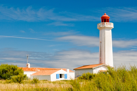 Corbeaux Lighthouse, Île d'Yeu.  Wikipedia.