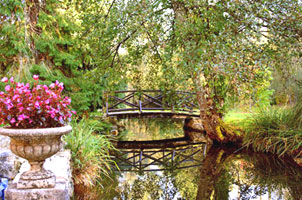 Bridge at Fresquet.  Copyright G. Ramelot.  All rights reserved.
