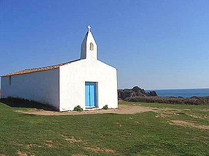 Notre Dame de Bonne Nouvelle chapel at Port de la Meule.