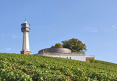 The Lighthouse Museum of the Vines at Verzenay - Photo courtesy of http://www.lepharedeverzenay.com/.  All rights reserved.