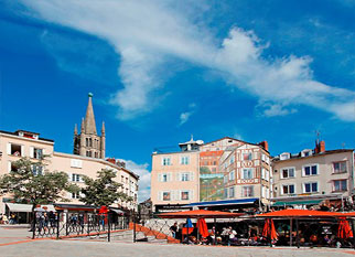 Place de la Motte Market, Limoges Tourism web site