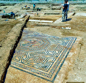 Little Pompeii mosaic floor.  Courtesy of www.smithsonian.mag