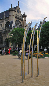 Hautes Herbes. Photo copyright 2012 by Anna Walter: http://www.paris-en-photos.fr