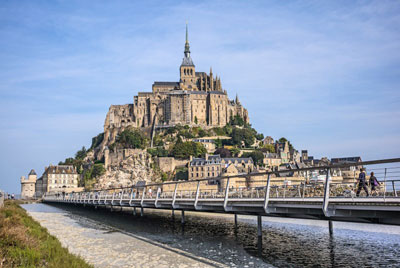 Le Mont St-Michel, Normandy.  Wikipedia.