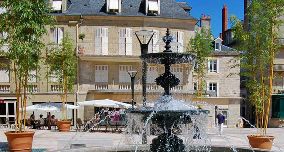 Brive la Gaillarde.  Courtesy oldwww.brive-tourism.com