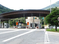 Puymorens Tunnel Pyrénées-Orientales side w/toll booth.  Wikipedia.
