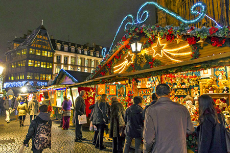 Strasbourg Christmas Market      Wikipedia