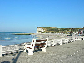 A peaceful spot at Veulettes-sur-Mer - Photo  2009 Cold Spring Press.  All rights reserved.