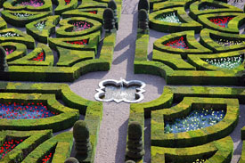 Villandry Gardens.  Courtesy www.chateauvillandry.fr