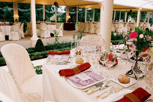 Elaborate Table Settings at Chteau La Gaffelire - photo credit:  Ch La Gaffelire